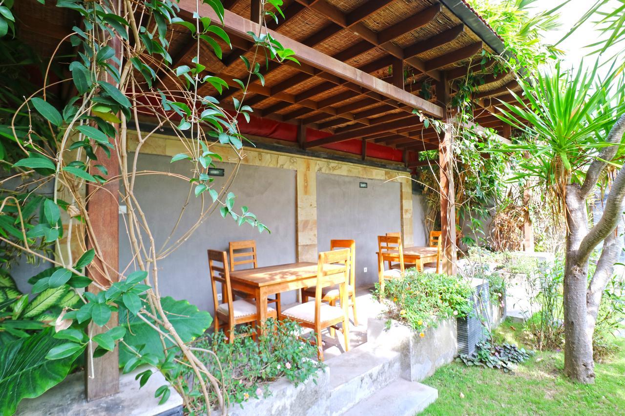 Raj Sindhu Sanur Apartman Denpasar Kültér fotó